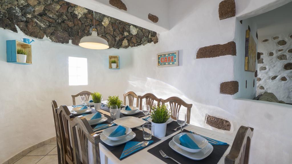 Villa With Amazing Views, Jacuzzi And Private Pool San Bartolomé Exterior foto